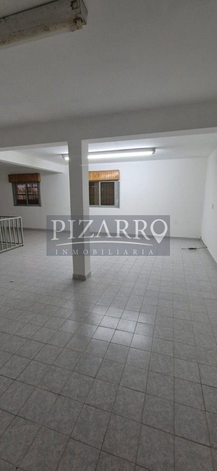 Venta Local Comercial con deposito y casa