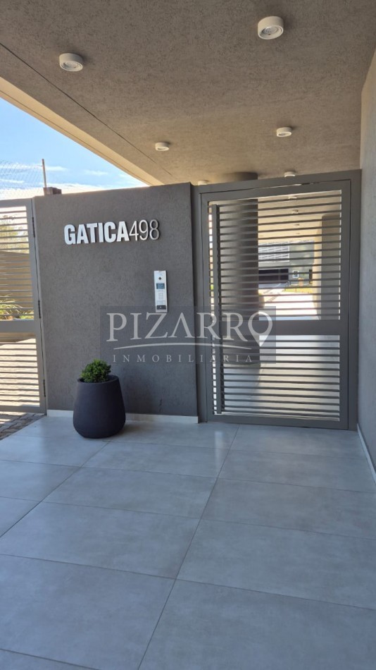 Venta Monoambiente Edificio Gatica con piscina y sum