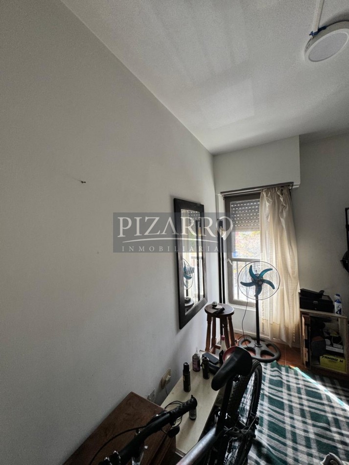 Venta Departamento tres dormitorios centrico Apto Credito