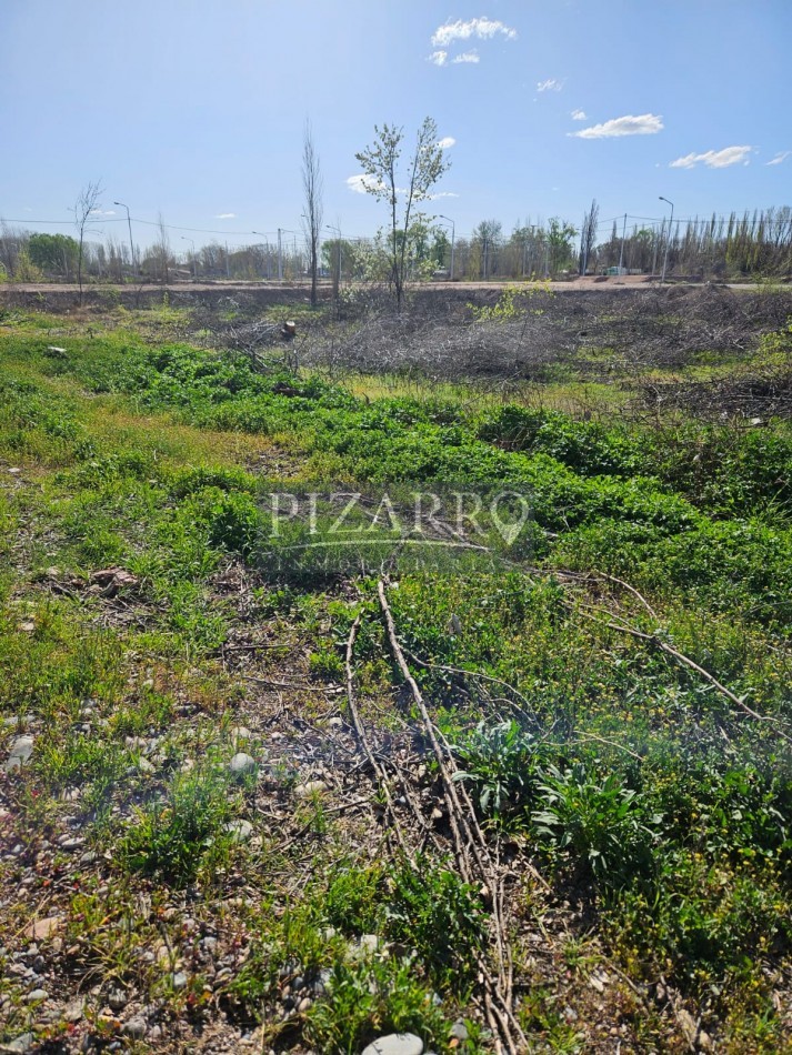 Venta Lote Barrio Abierto Los Alamos 600m2