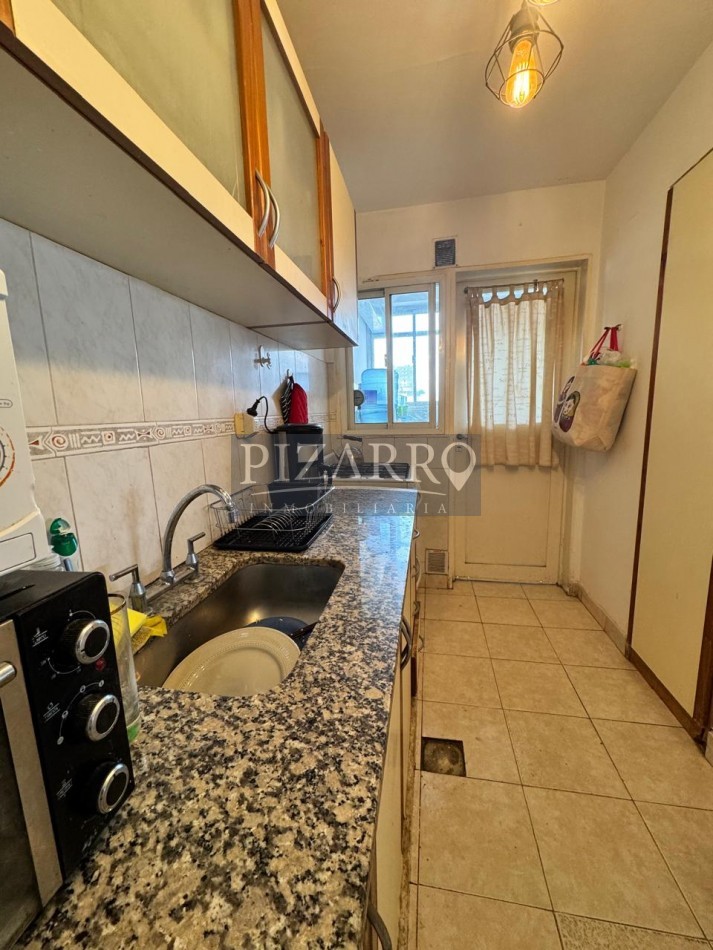 Venta Departamento tres dormitorios centrico Apto Credito