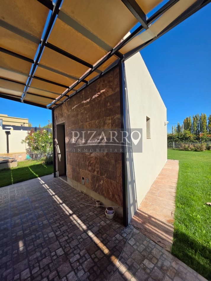 Venta Casa 4 dorm. Comahue Golf Club Neuquen