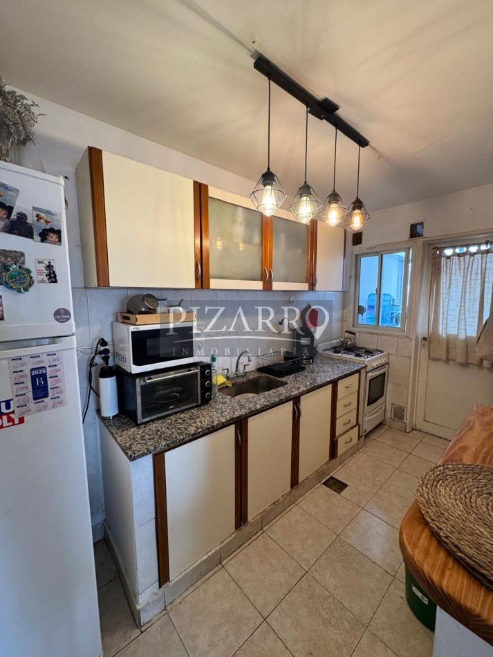 Venta Departamento tres dormitorios centrico Apto Credito