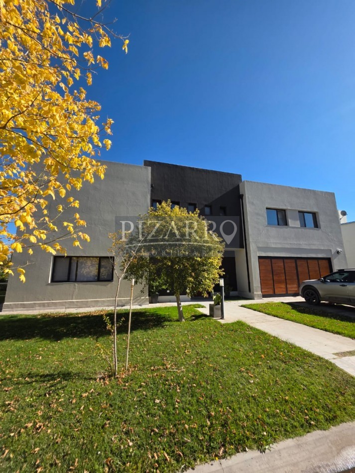 Venta Casa 4 dorm. Comahue Golf Club Neuquen