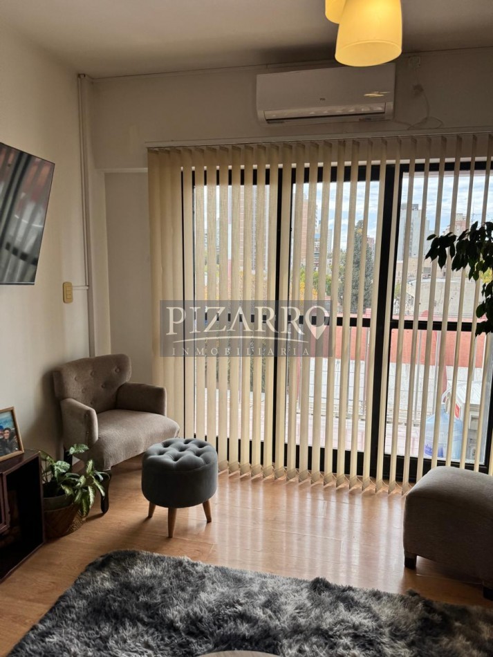Venta Departamento tres dormitorios centrico Apto Credito