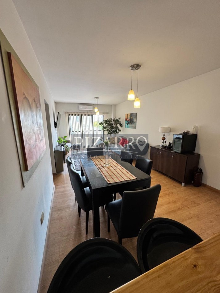 Venta Departamento tres dormitorios centrico Apto Credito