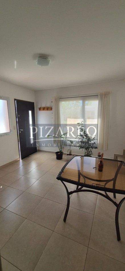 Venta Duplex Barrio Cerrado La Peregrina