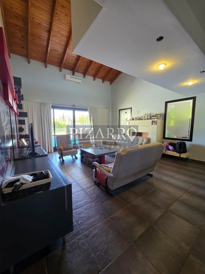 Venta Casa 4 dorm. Comahue Golf Club Neuquen