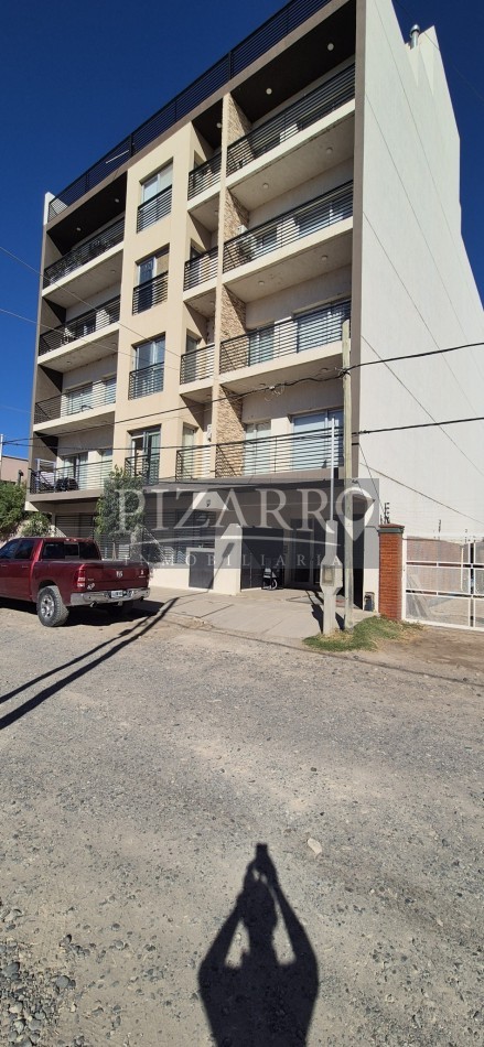 Amplio monoambiente Edificio Renova