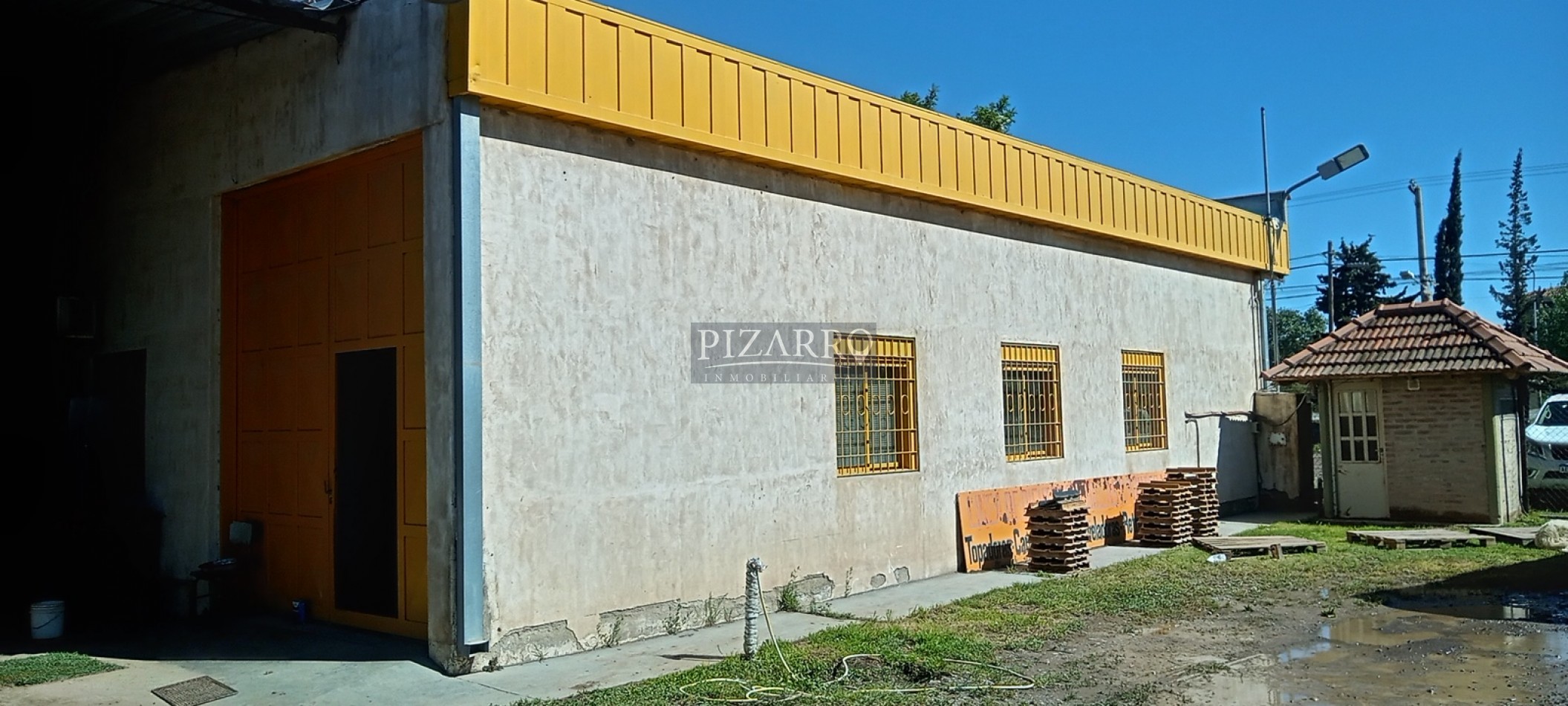 Alquiler Local Comercial con Galpon sobre ex ruta nacional 22.