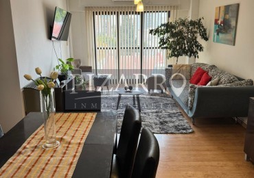 Venta Departamento tres dormitorios centrico Apto Credito