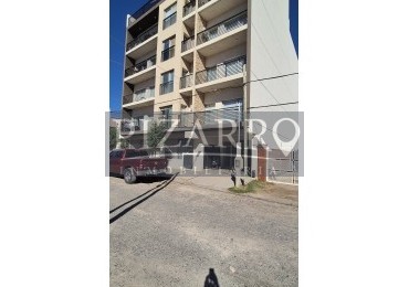 Amplio monoambiente Edificio Renova
